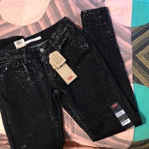 NWT 535 Super Skinny Levi’s